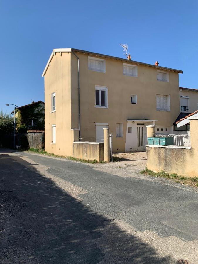 Apartament Le Chazottier Brindas Zewnętrze zdjęcie